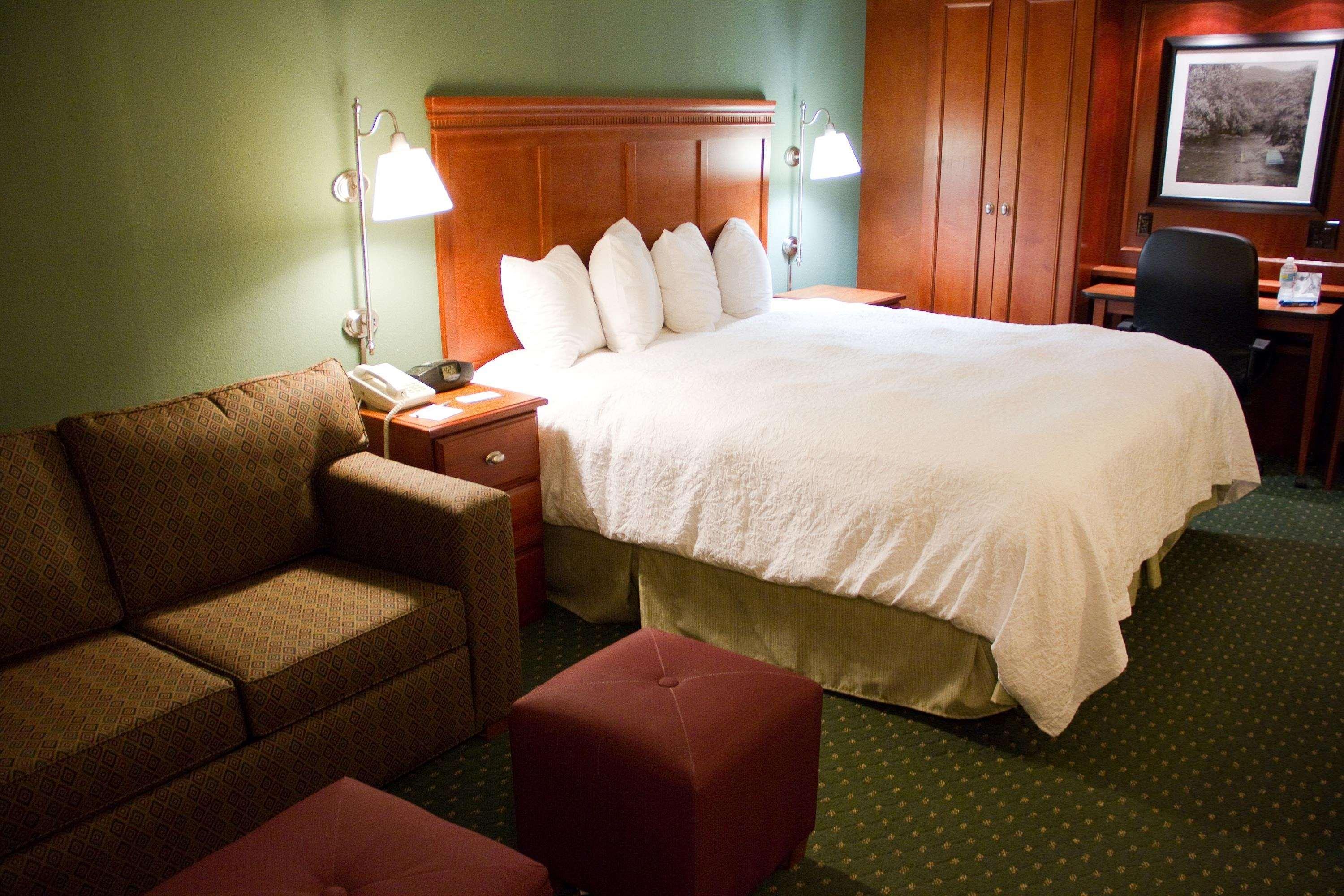 Hampton Downtown Hotel