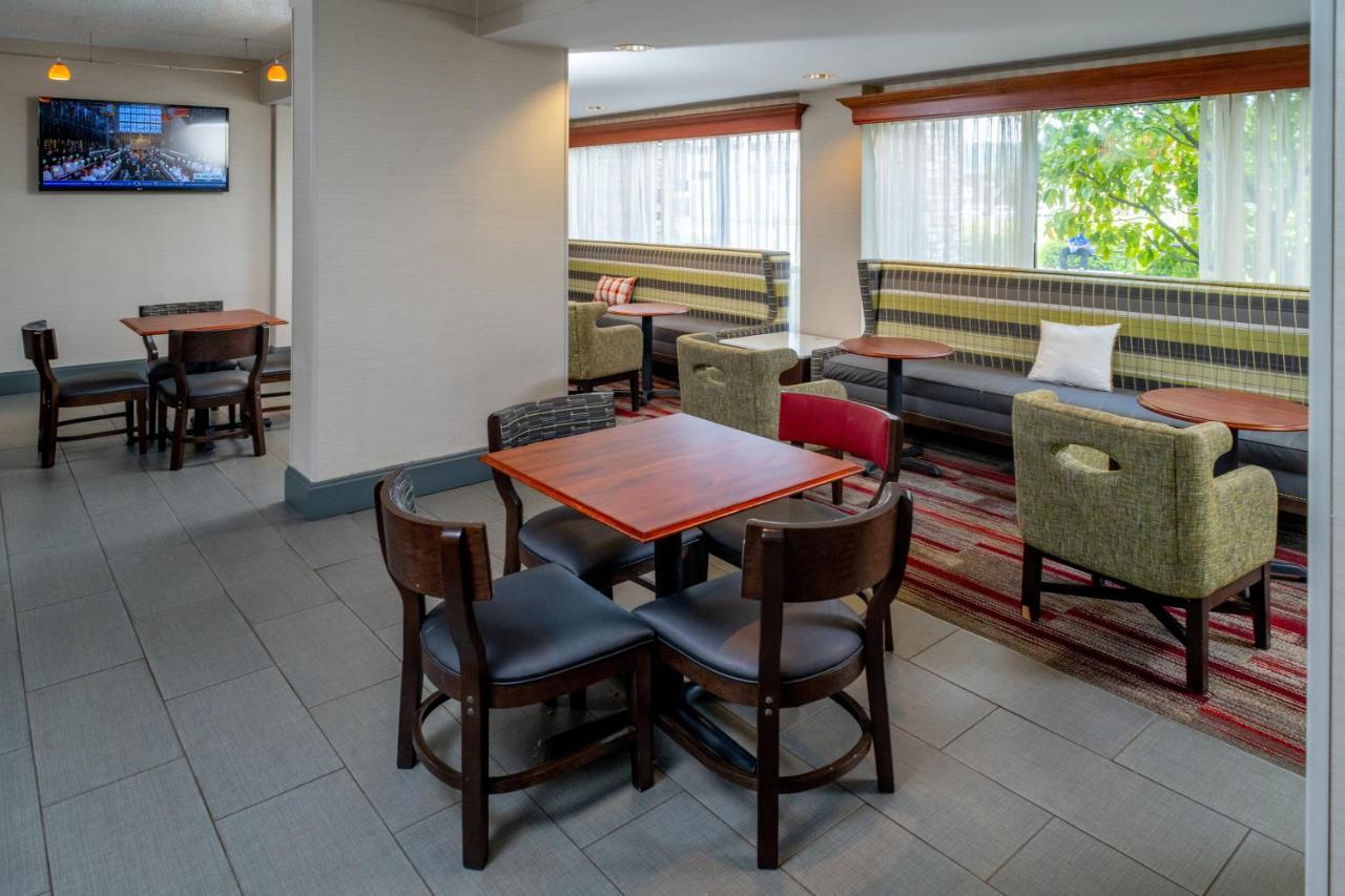 Hampton Downtown 3* Charleston